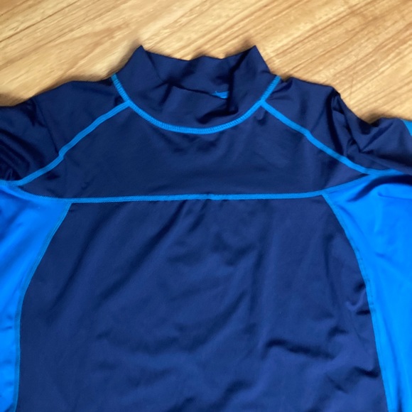 Tesla Men’s Size Small Blue Athletic Compression Shirt - Picture 4 of 5